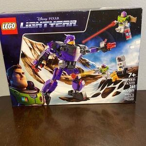 LEGO Lightyear Zurg Robot Battle Set